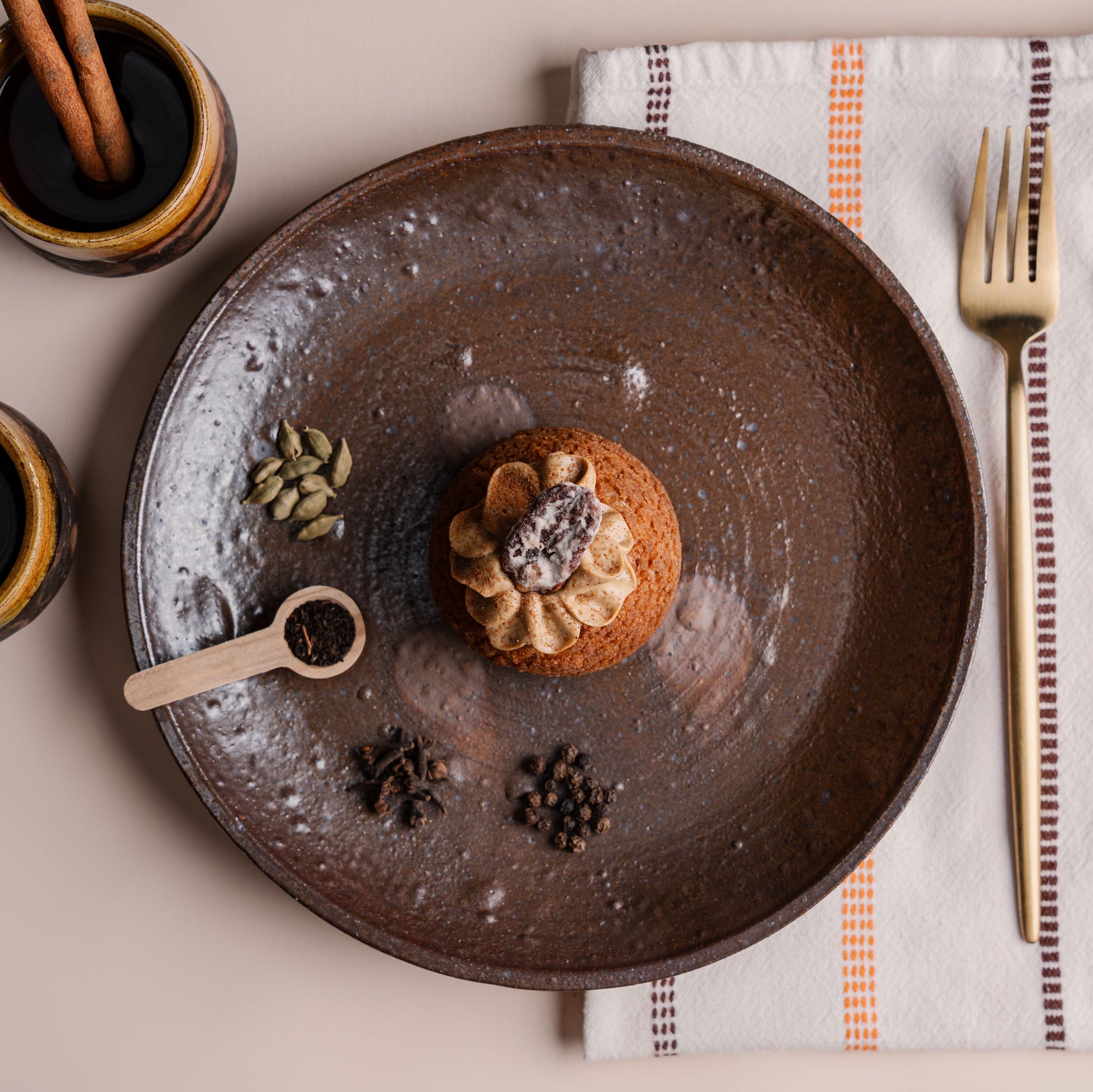 Masala Chai Choux au Craquelin